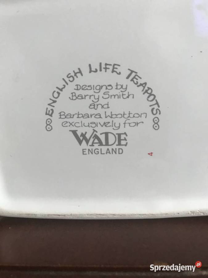 Angielski dzbanek kolekcjonerski