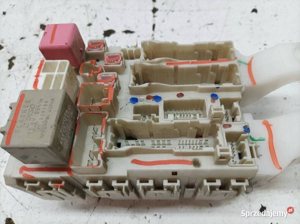 SKRZYNKA BEZPIECZNIKÓW MODUŁ 8273002150A 20 D Skrzynki bezpieczników