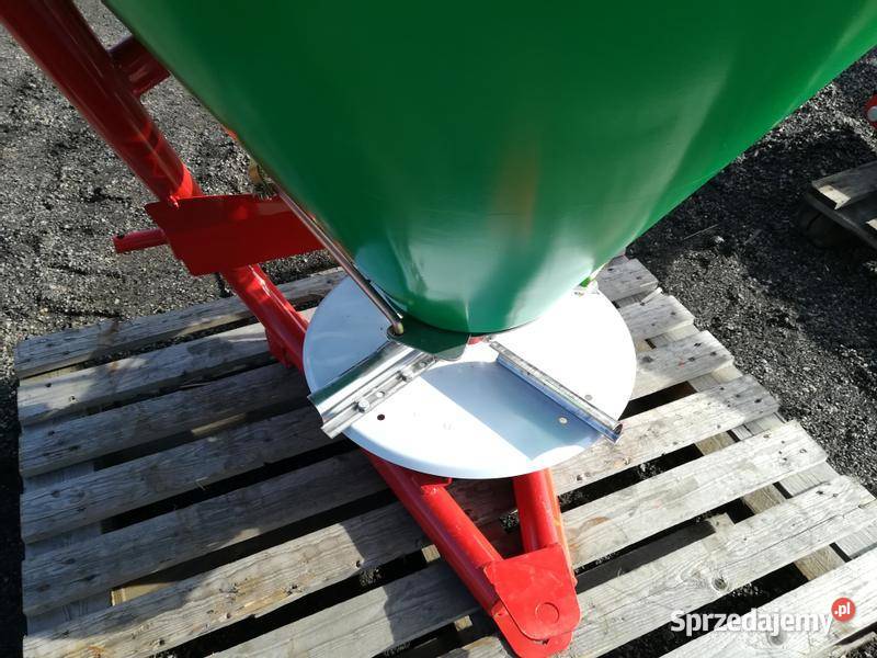 Rozsiewacz jednotarczowy Proszówka sprzedam