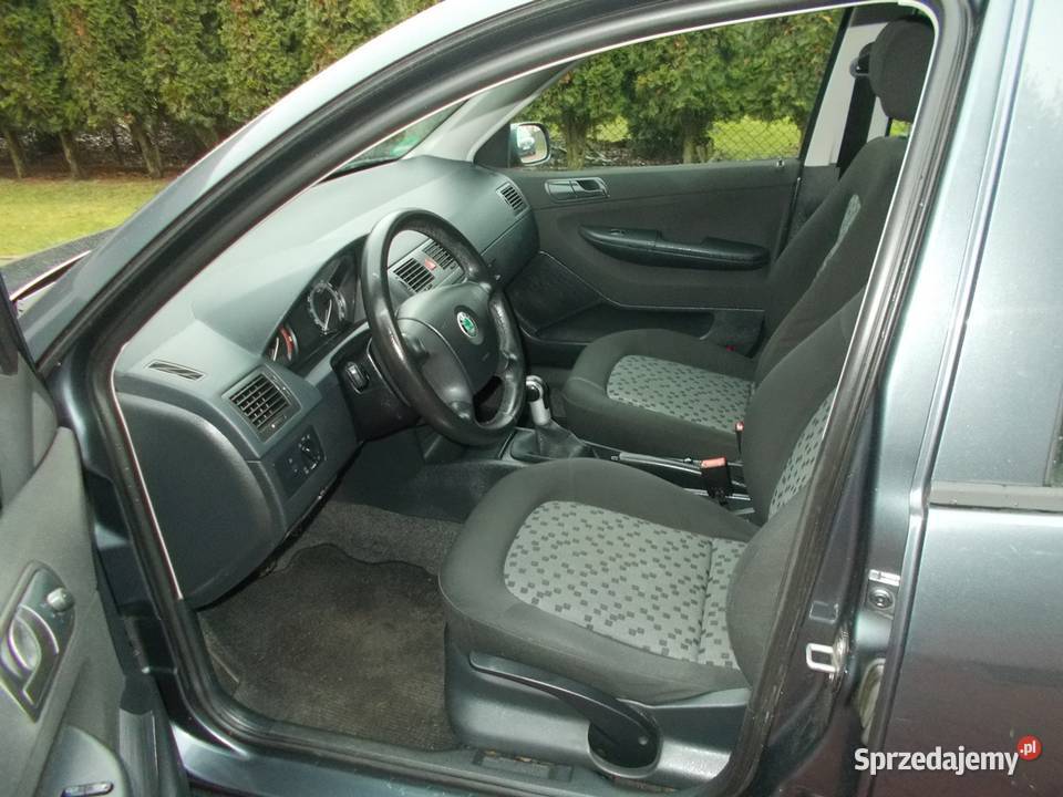 SKODA FABIA 12 benz 2006 r2007 r 5 drzwi KLIMA Hatchback Uniejów sprzedam