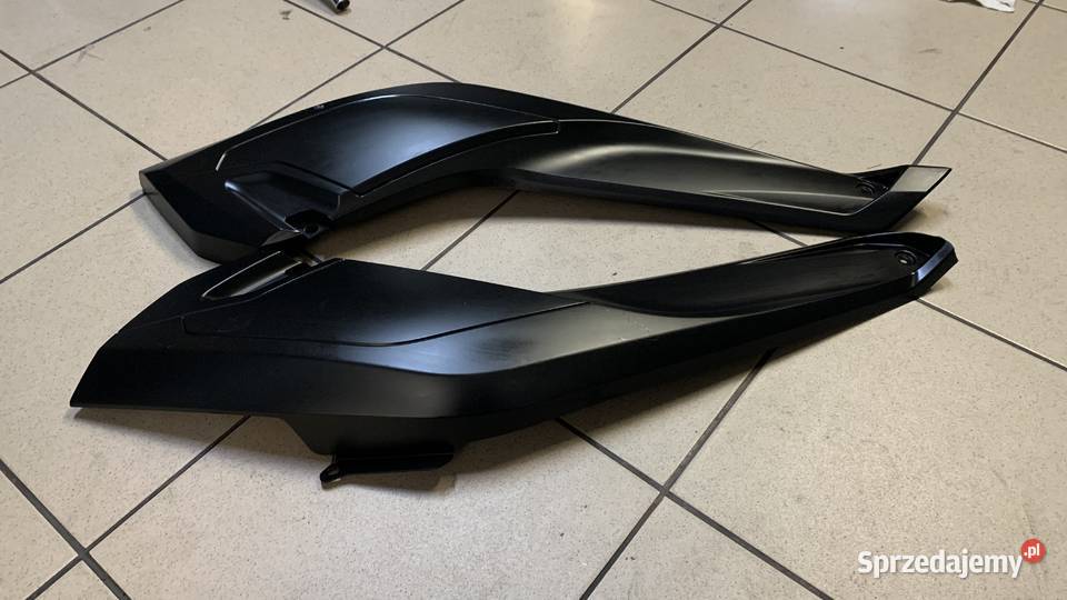 Pług boczek owiewka łyżwa prawa lewa Yamaha X Brzeszcze