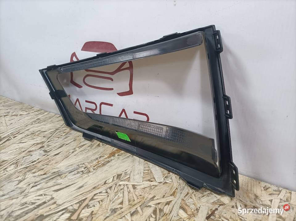 SKODA FABIA IV ATRAPA RAMKA KRATKA HALOGENU