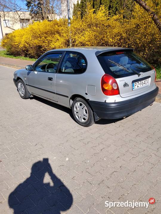 Toyota Corolla 14ben ekonomiczny bmw opel golf wielkopolskie Poznań