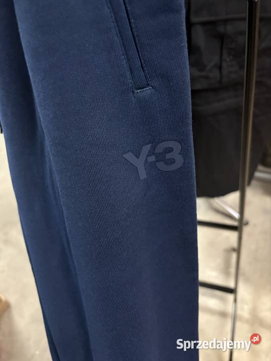 Y3 W CL FT CFF PNT Warszawa