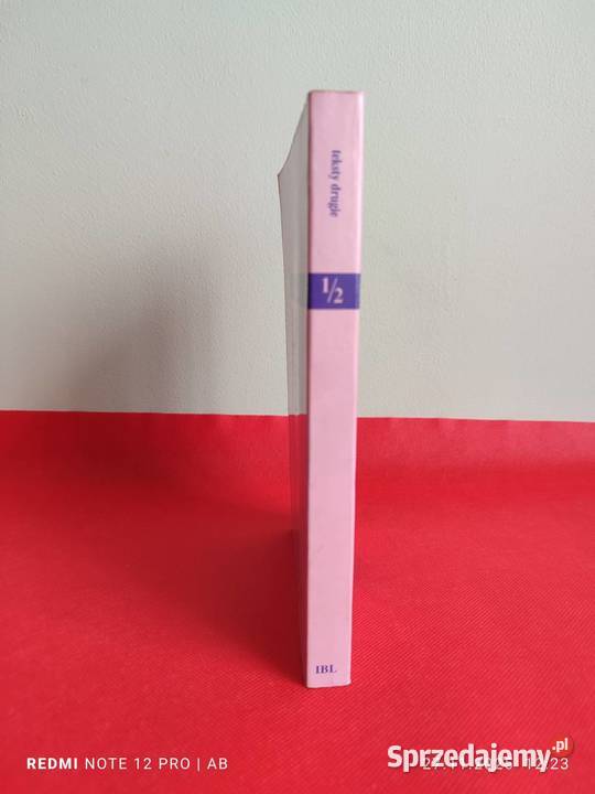 Teksty Drugie 12 4344 1997 Kuferek Harpagona IBL miękka Katowice