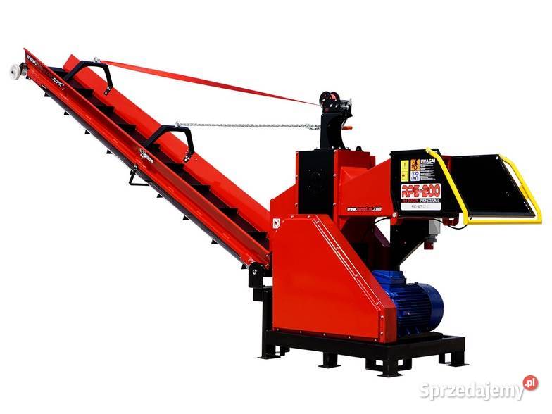 Rębak REMET CNC RPE200 22 kW taśmociąg 3 m 6