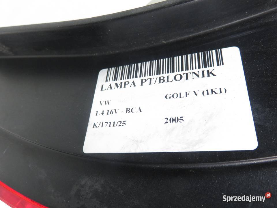 LAMPA PRAWA TYLNA VW GOLF V 1K6945096E
