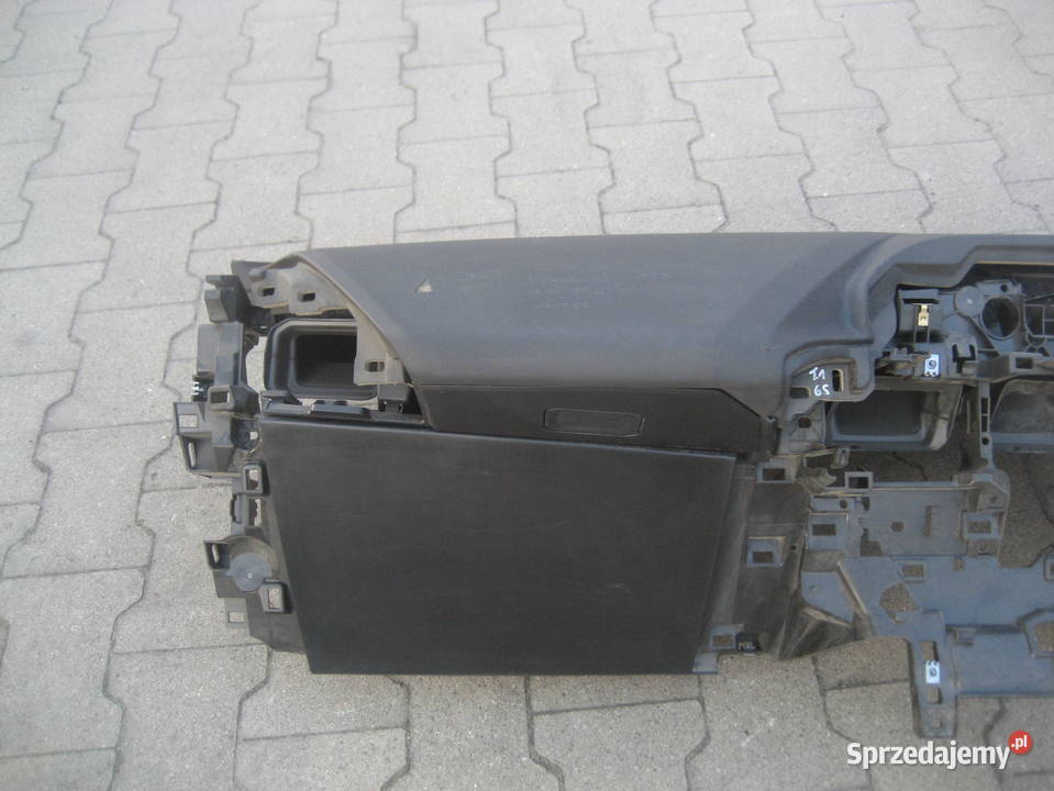 bmw 1 f70 2425r deska rozdzielcza konsola wersja wielkopolskie Rakoniewice sprzedam