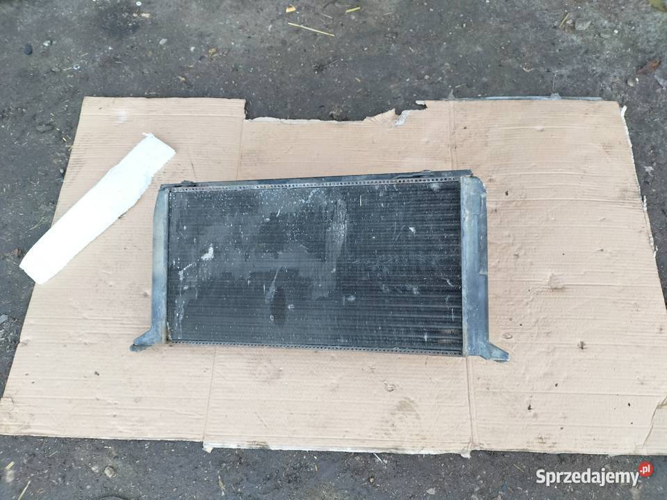 CHŁODNICA WODY WENTYLATOR AUDI 80 B4 20 Chłodnie wody Kamień-Kolonia