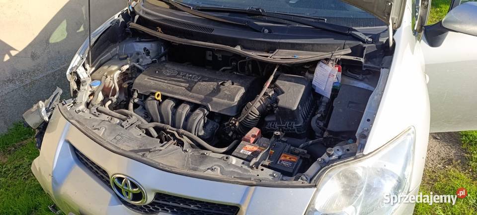 Toyota Auris Terra 2008 uszkodzona Słupca sprzedam