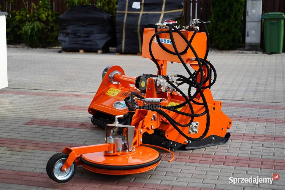 Kosiarka bijakowa z przesuwem i podkaszarką Bijakowe Tajęcina