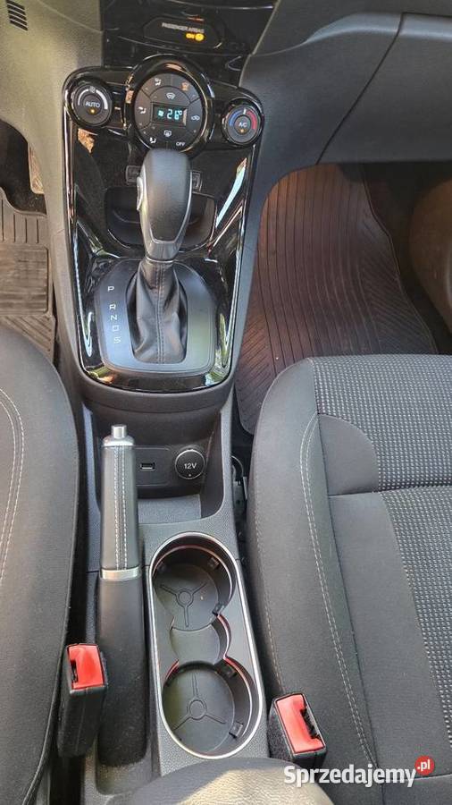 Ford Fiesta Automat 2016 czujnik zmierzchu