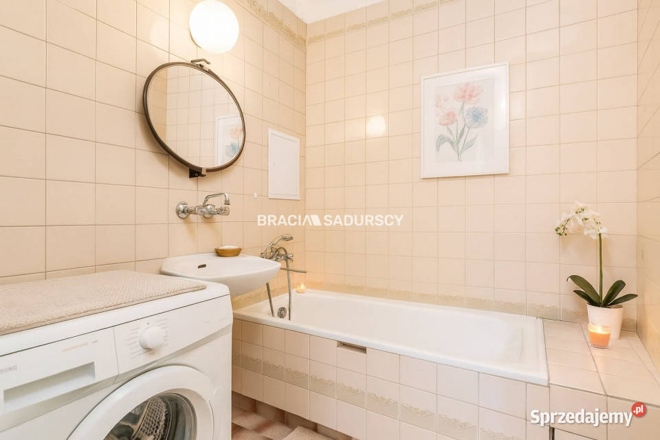 Mieszkanie Kraków 8462m2 4 pokoje Sprzedaż