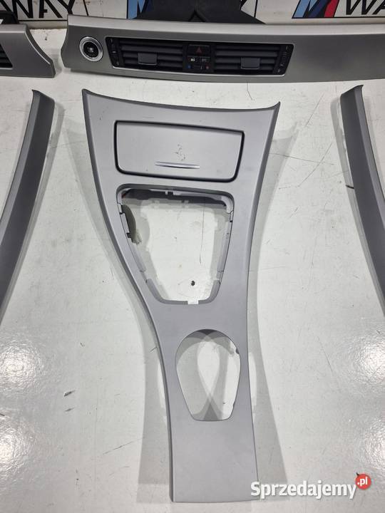 BMW 3 E90 E91LCI LIFT NAVI LISTWY OZDOBNE DEKORY osobowe Osłony i zaślepki dolnośląskie