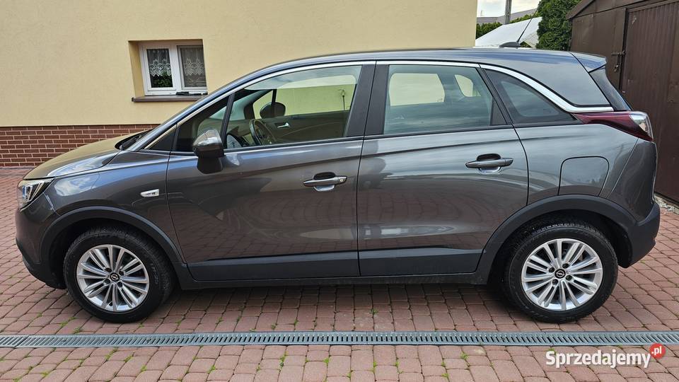 Opel Crossland X 15CDTI 102 2019r Kamera cof z światła LED Zarszyn