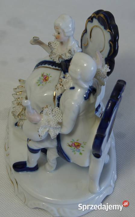 Porcelanowa para Dama z kawalerem Porcelana i szkło Chojnice