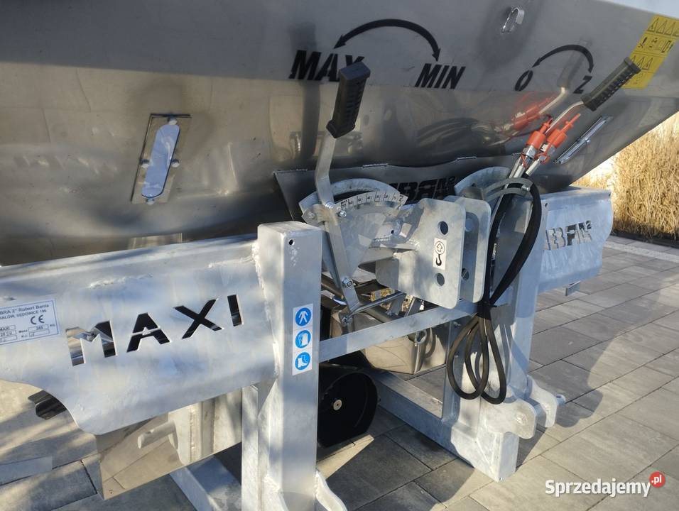 Rozsiewacz nawozów Maxi Abra 1200 l dwutarczowy Sandomierz