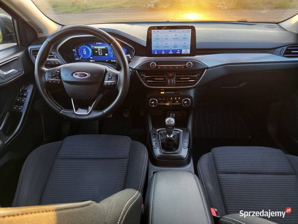 Ford Focus Wygodne kombi niskie spalanie Słupca