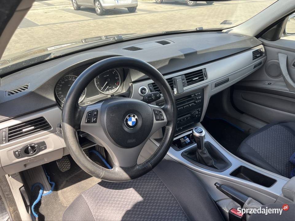Bmw E90 20 z gazem z 2005r manualna Wolbórz sprzedam