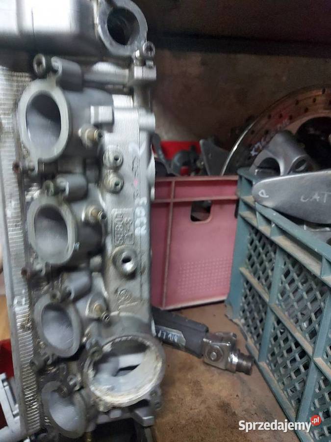 Yamaha R6 rj03 głowica zawór zawory 5eb00 rj 03 Jelenia Góra