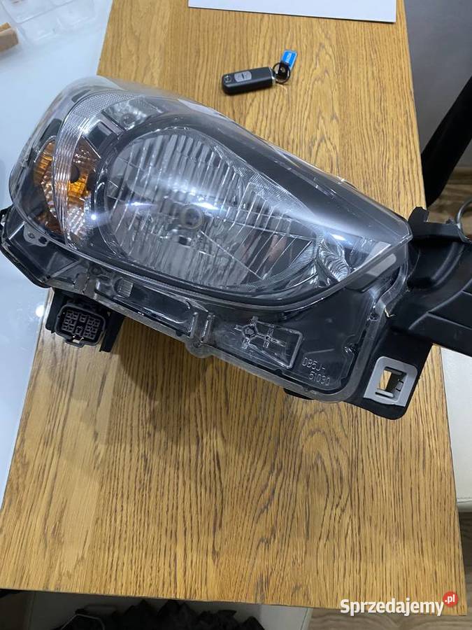 Lampa przód prawa Mazda 2 2016r Lampy cofania Płock