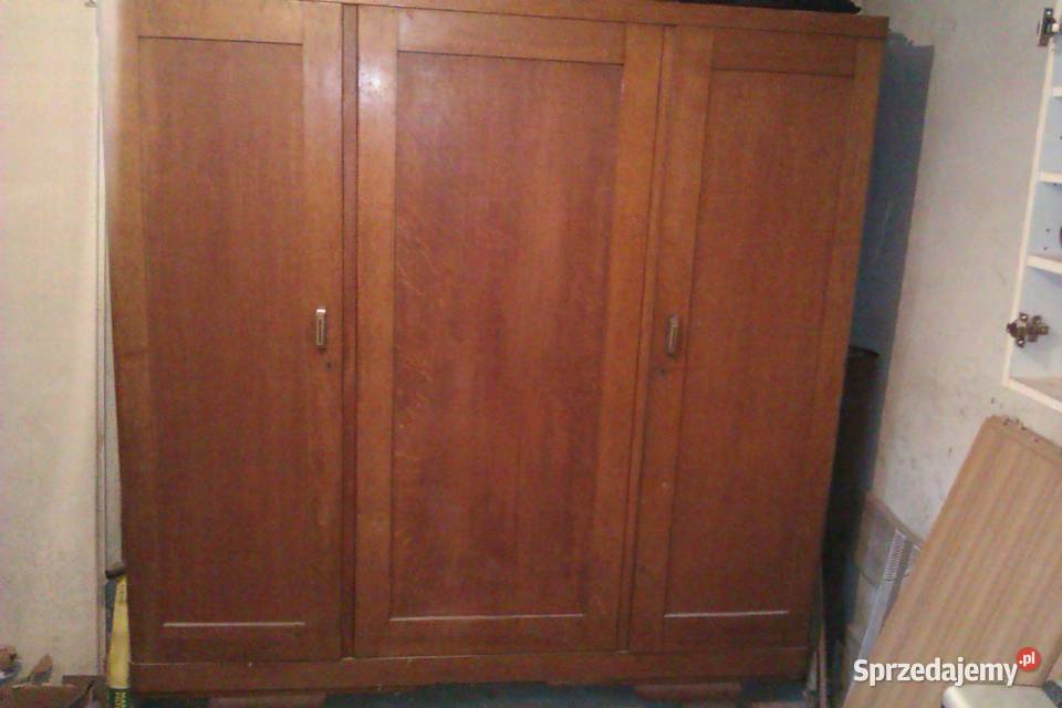 stara 3 drzwiowa szafa z litego drewna Warszawa