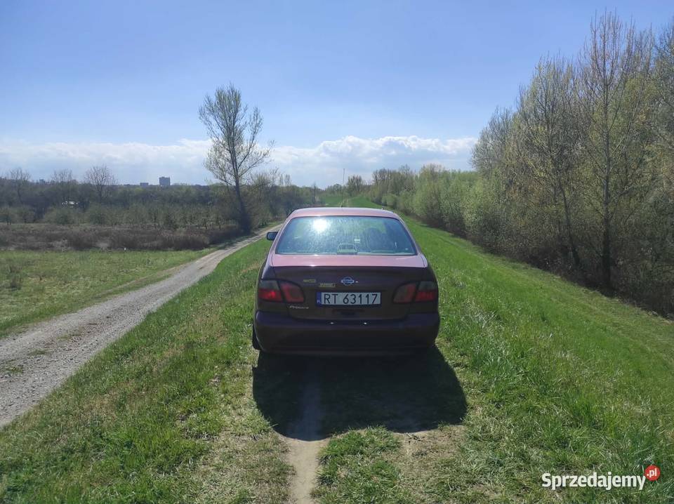nissan primera p11 20 140 GAZ manualna Tarnobrzeg