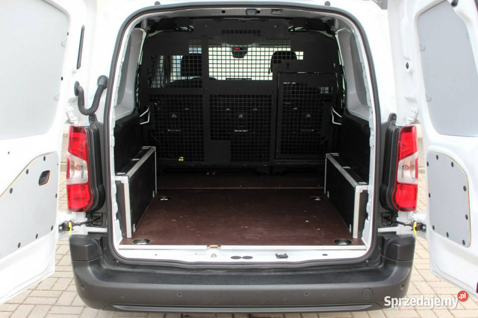 Peugeot Partner Długi FV23 Nawigacja Virtual sprzedam