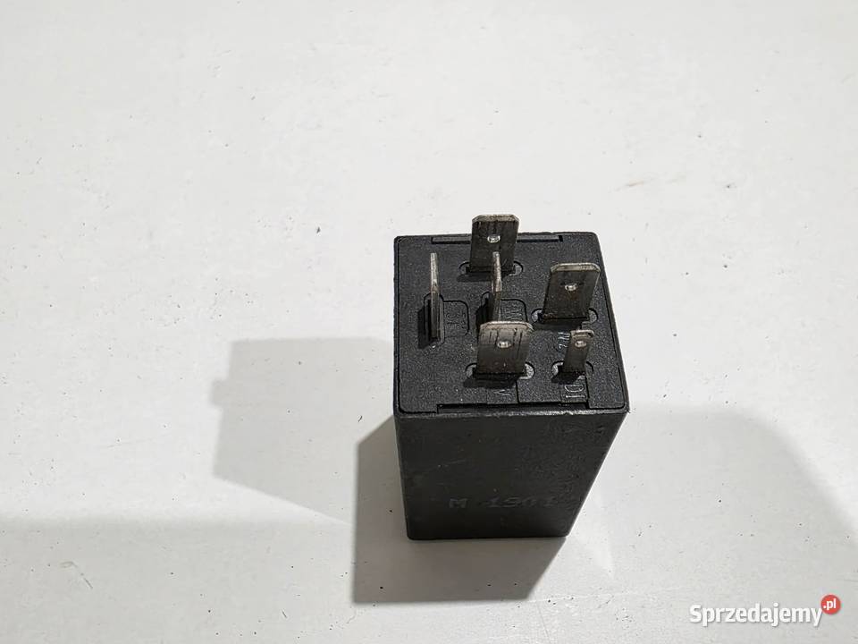 Przekaźnik servotronic Audi a4b6 8E0907307 Iława sprzedam