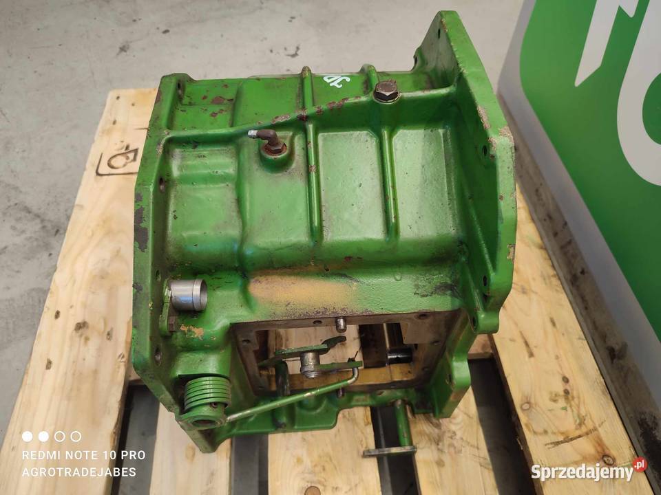 Obudowa skrzyni John Deere 6300 AL115113 Pozostałe wielkopolskie Wilkowo