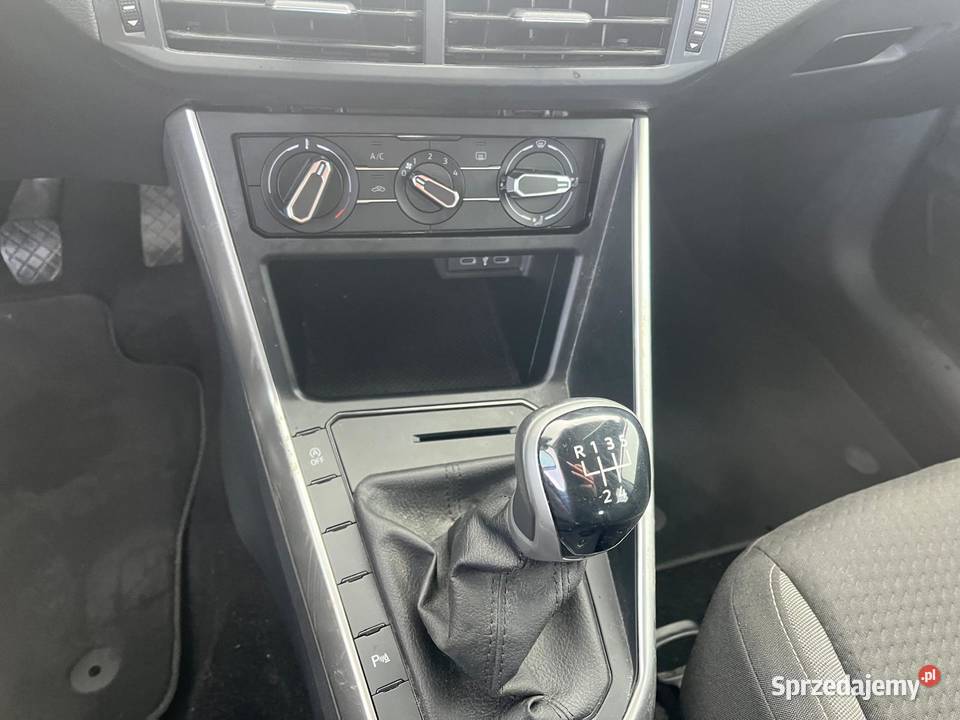 VOLKSWAGEN Polo VI 10 TSi 9 5GP533