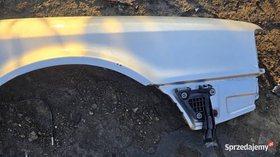 Błotniki audi 80 b4 komplet Gorlice sprzedam