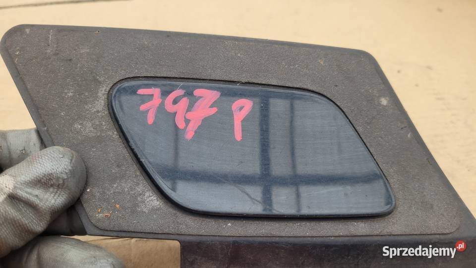 AUDI Q5 LIFT 12 ZAŚLEPKA SPRYSKIWACZA PRAWA Motoryzacja śląskie Ruda Śląska