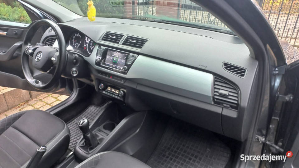 koda Fabia Kamera cofania Climatronik Kierwielof kurtyny powietrzne Gdańsk