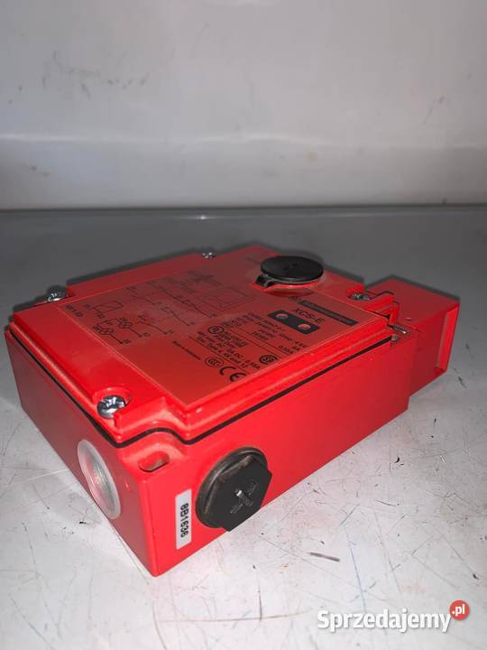 Safety limit switch Telemecanique XCSE7311 mazowieckie Warszawa