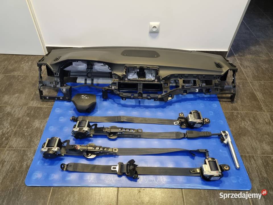 KOMPLETNA KONSOLA HYUNDAI TUCSON III 1820 NLINE łódzkie Skierniewice