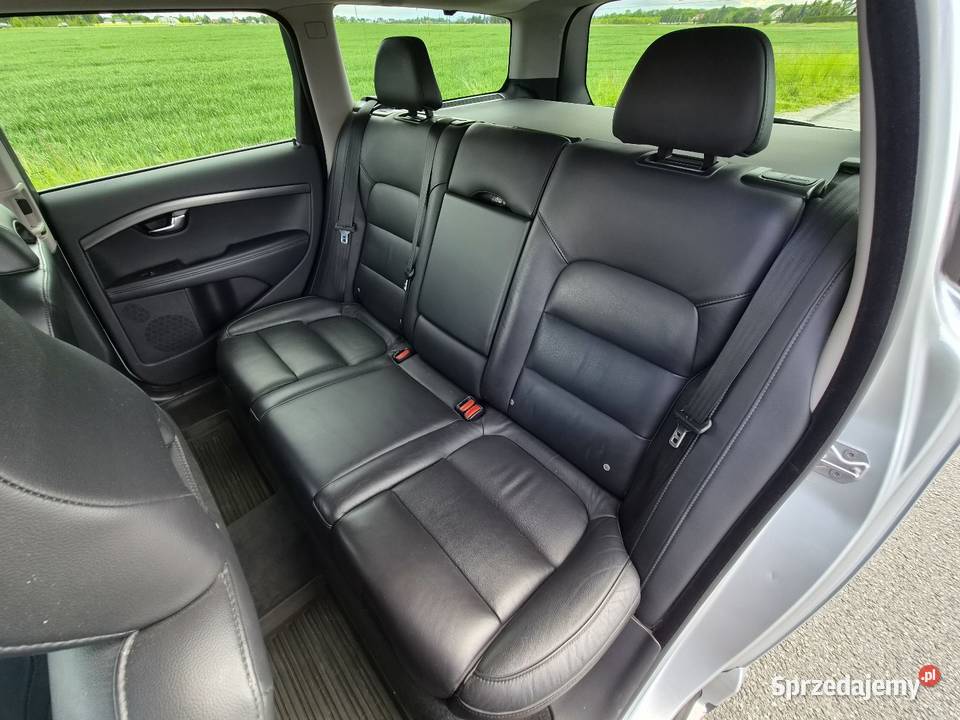 Volvo V70 20 D4 181 1 właściciel bezwypadkowy lakier metallic dolnośląskie Wrocław