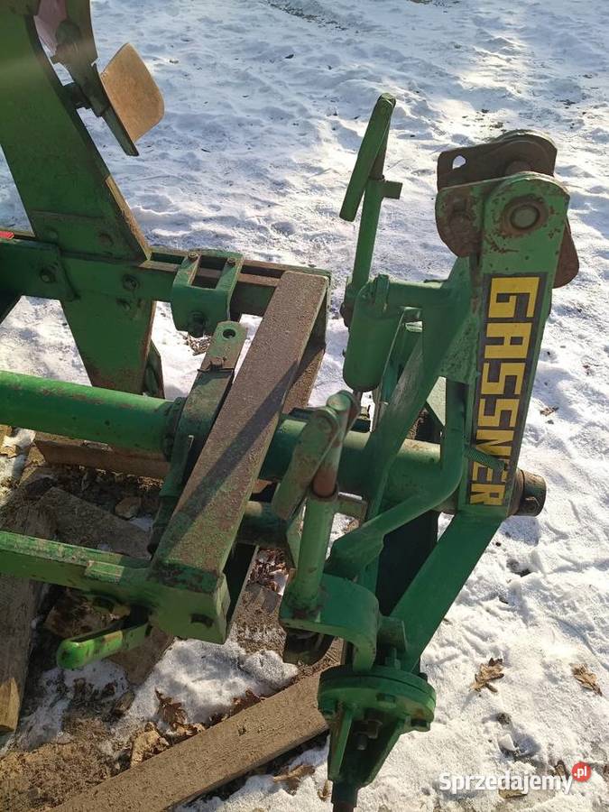 Pług 3 skibowy gassner świętokrzyskie Krajno Pierwsze sprzedam