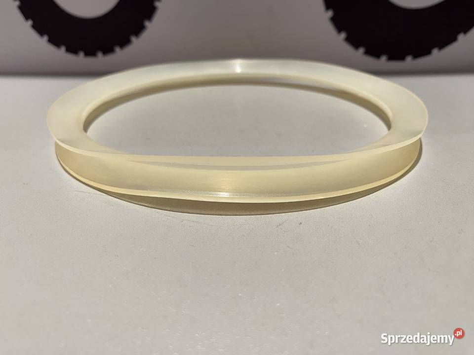 Pierścień uszczelniający osi przedniej sprzedam