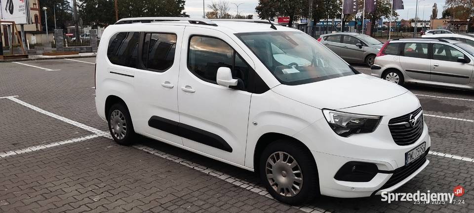 Opel combo E XL Life 15 diesel diesel Wolsztyn