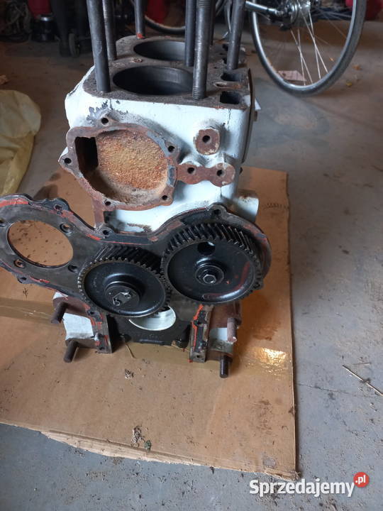 blok silnika Ursus C328 sprzedam