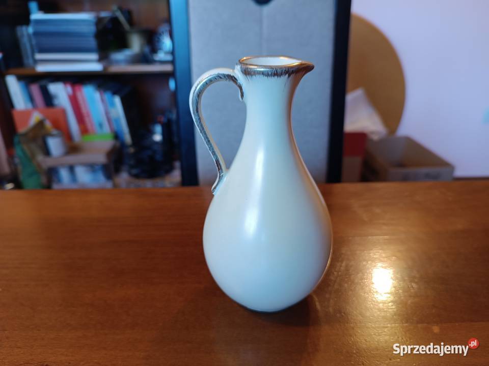 Zestaw ozdóbek ceramicznych wazoniki i koszyki Szczyrk