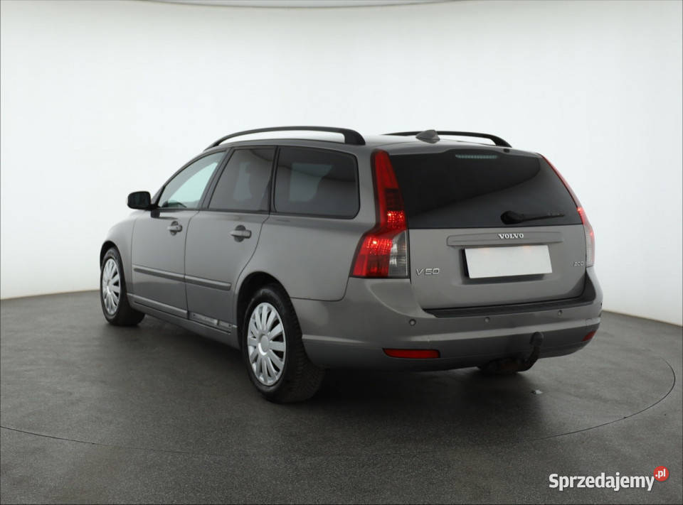 Volvo V50 20 D czujnik parkowania