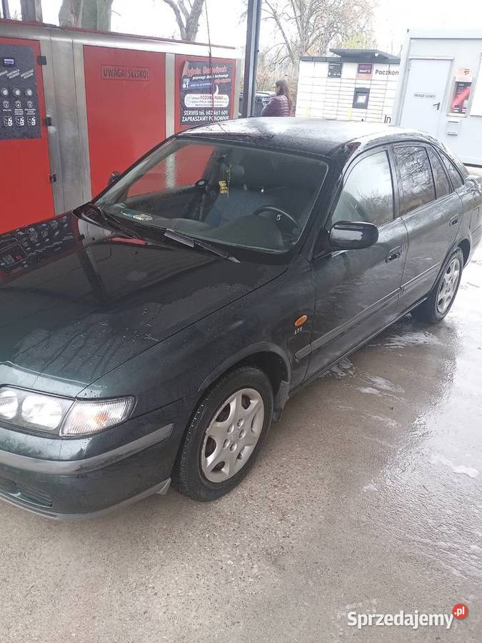 Ładna mazda 626 z gazem poduszka powietrzna Kielce sprzedam