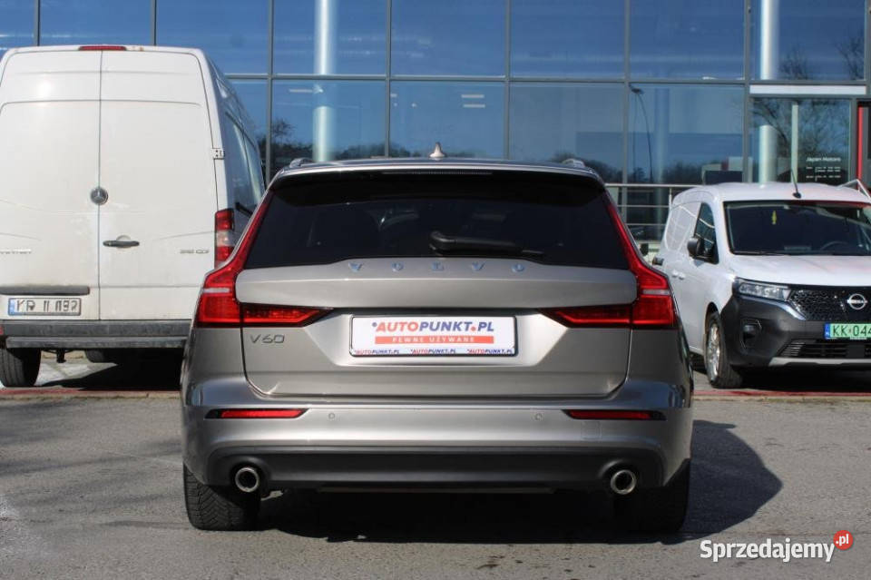 Volvo V60 2019r Carplay Hak Panorama El Fotel z diesel V60 Kraków