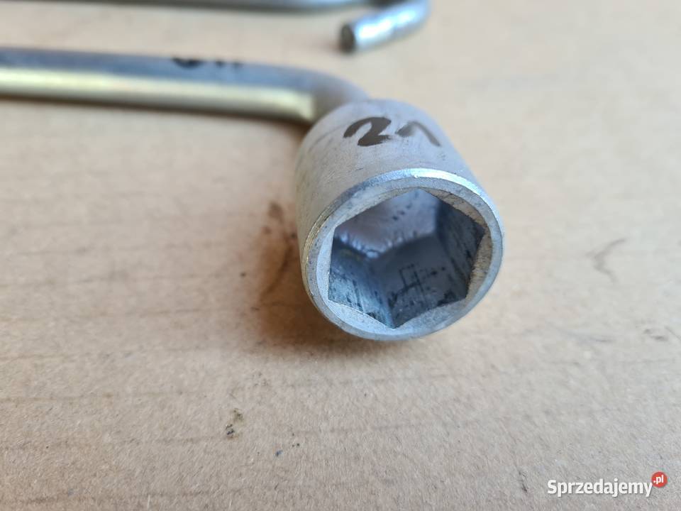 Mazda 6 GH zestaw klucz do kół 21mm pokrętło Legnica