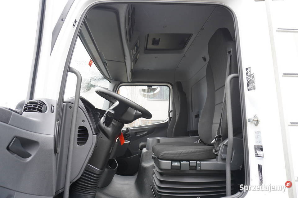 MercedesBenz Atego 1318 E6 4x2 Chłodnia Cazaux małopolskie Kraków