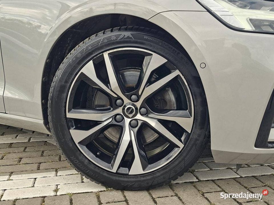 Volvo V60 2023r FV23 FullLED BLIS małopolskie Kraków
