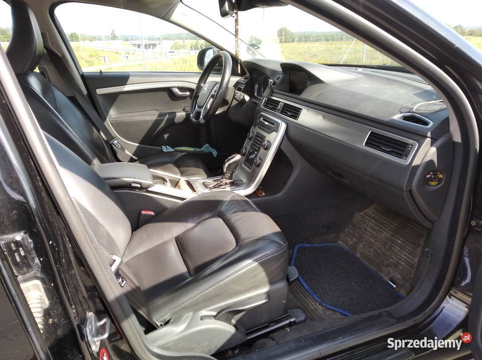 VOLVO V70 D2 AUTOMAT SKÓRA OKAZJA wielofunkcyjna kierownica pomorskie Lębork sprzedam