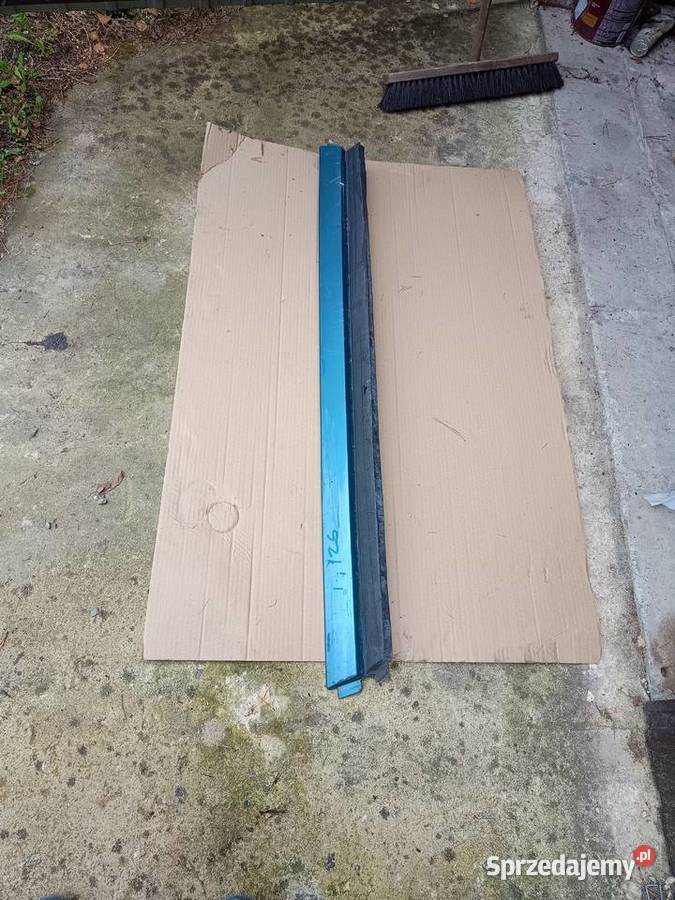 Spoiler dolny 22245579 Volvo FH 4 świętokrzyskie Staszów